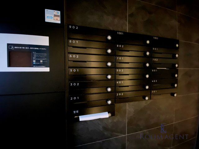 GRAN DUKE黒川のエントランス