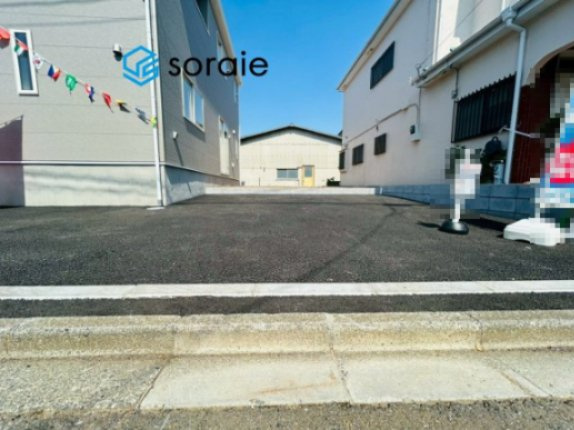 飯能市双柳第39　新築戸建て　クレイドルガーデンの駐車場|令和8年5月15日撮影。
