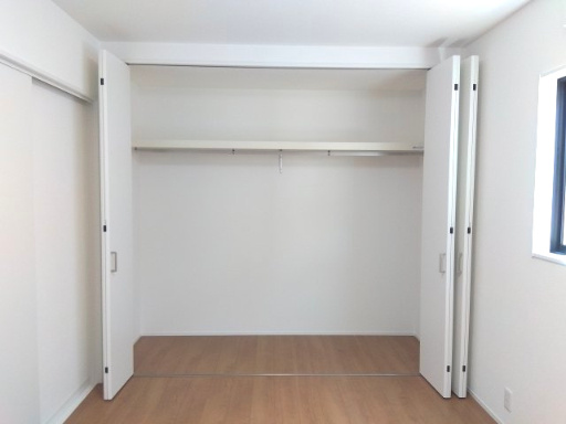 ☆NEW　PRICE☆未入居戸建　静岡市清水区大沢町の収納|荷物の出し入れもスムーズにできます。