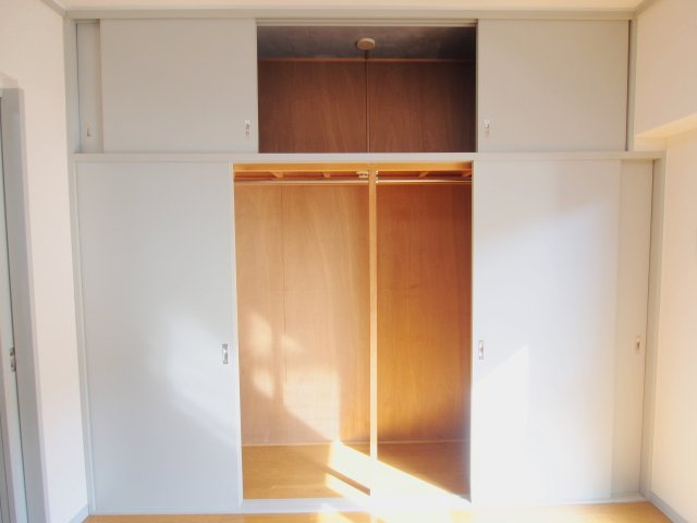 フロール神原の収納