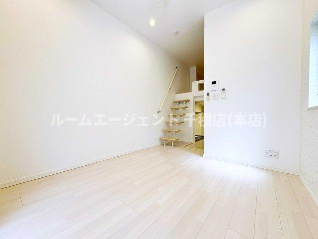 プランドール六番町の居間・リビング