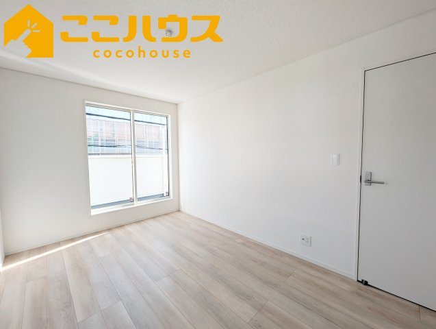 糸満市座波第2　クレイドルガーデン　新築戸建て　全4棟　2号棟の寝室|寝室6.7帖