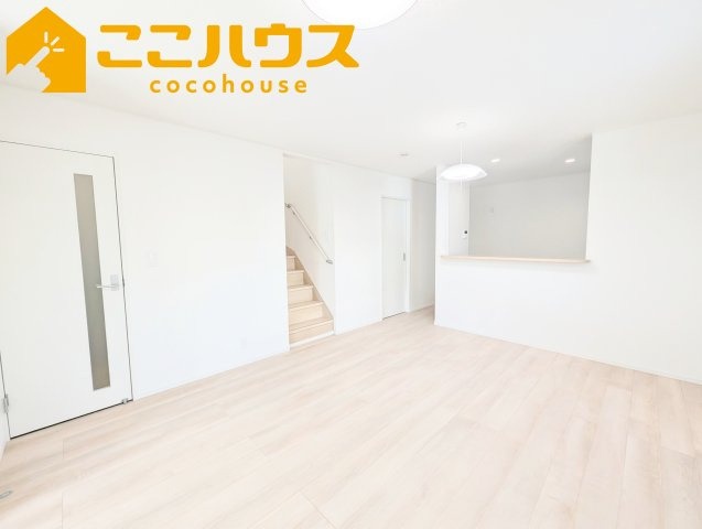 糸満市座波第2　クレイドルガーデン　新築戸建て　全4棟　2号棟のキッチン|LDK15帖