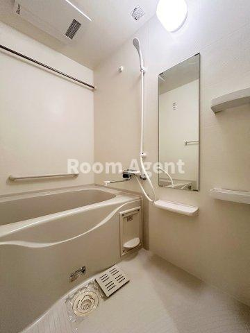 エディアン千種の浴室