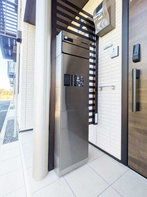 【エントランス】 | シンボルバーム・ラオム