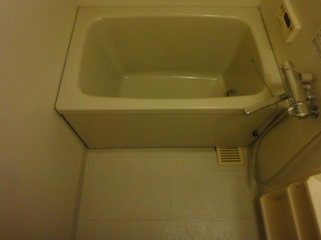 プリマヴェーラＫＭ　　刈谷市近郊の賃貸はクラスホーム刈谷店の浴室|バス