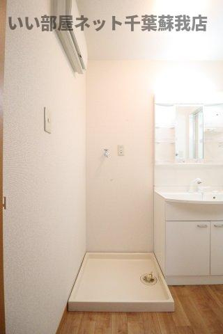 シャルマン・ロージェ　Tの洗面所|洗濯機置場