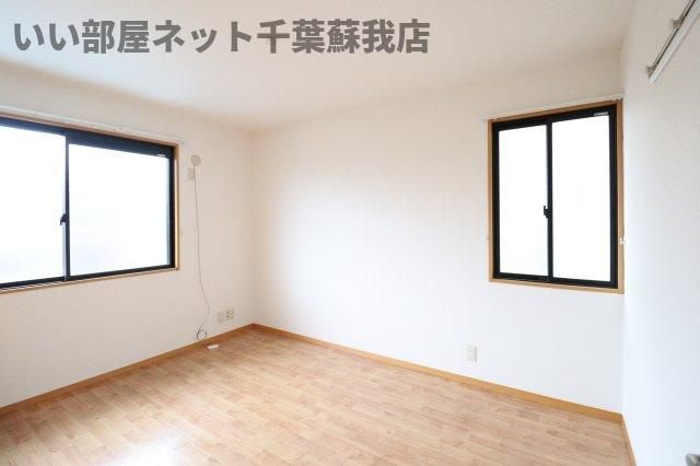 シャルマン・ロージェ　Tの洋室|広々とした洋室です