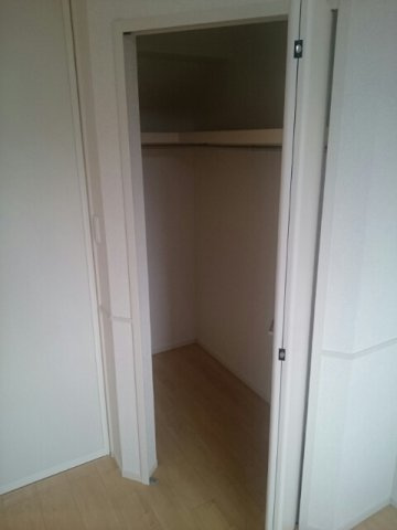 アンドロイ　アンソレイユ　Ｂの収納