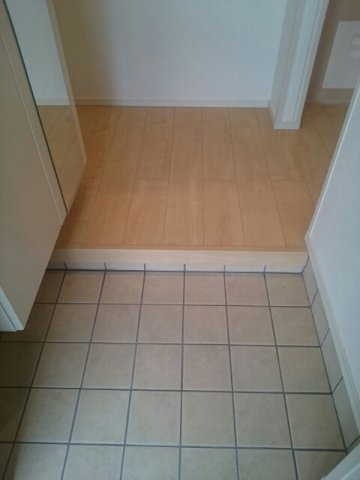 アンドロイ　アンソレイユ　Ｂの玄関