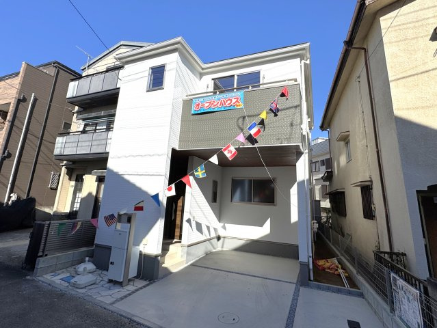 三郷市戸ケ崎１丁目新築戸建【戸ヶ崎小学校：4分】の外観|完成済み内覧可能です！！