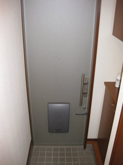 【玄関】 | ルミエール諏訪森