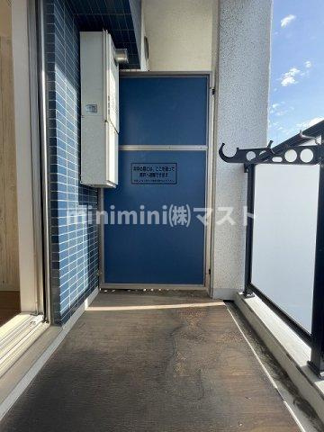 プレサンス難波フィールドのバルコニー