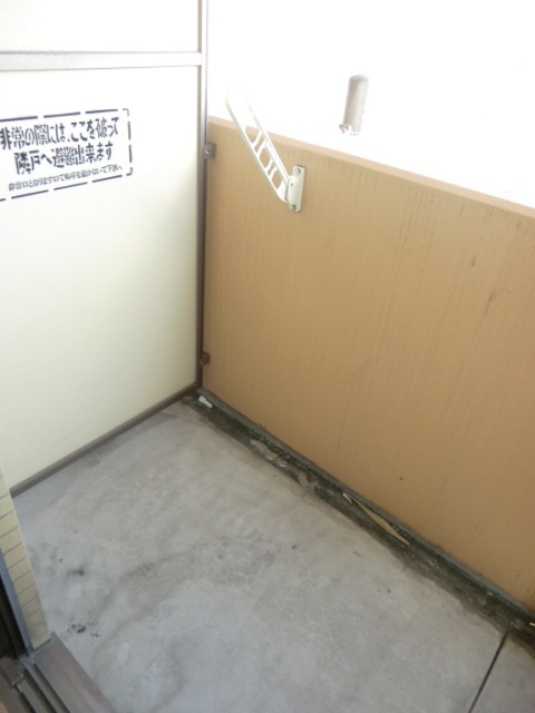 ヴァンスタージュ姫里のバルコニー