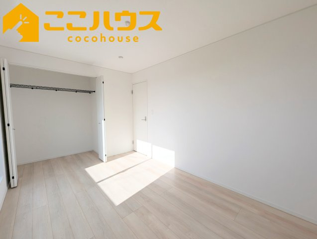 糸満市座波第2　クレイドルガーデン　新築戸建て　全4棟　3号棟の寝室|寝室6.7帖