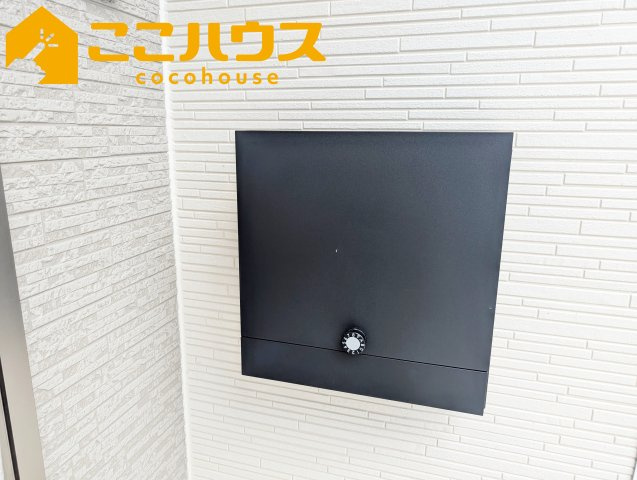 糸満市座波第2　クレイドルガーデン　新築戸建て　全4棟　3号棟の設備|郵便ポスト