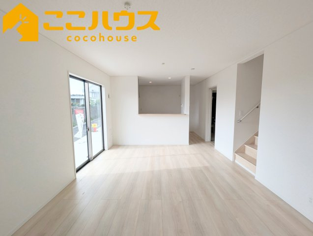 糸満市座波第2　クレイドルガーデン　新築戸建て　全4棟　3号棟の居間・リビング|LDK15帖