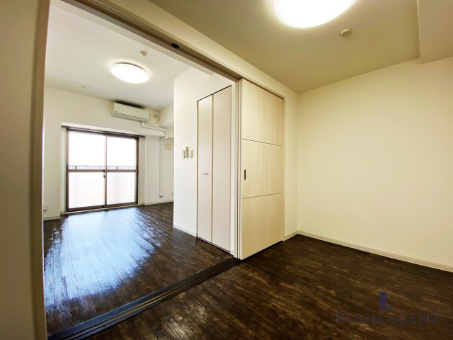 グランパークタワーの居間・リビング