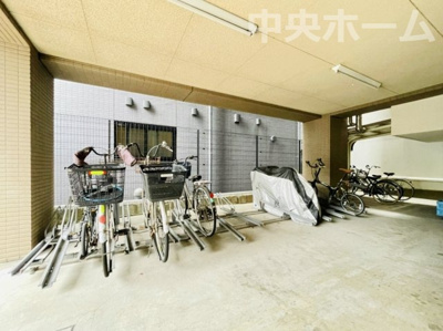 【駐輪場】 | デュオ・スカーラ秋葉原 | 【自転車置き場】最新の空き状況や費用などの詳細は担当スタッフまでお問い合わせください。