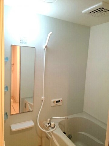 オ－ヴ　幸　ⅱの浴室