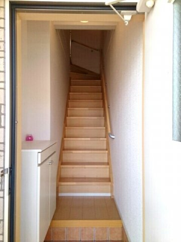 オ－ヴ　幸　ⅱの玄関