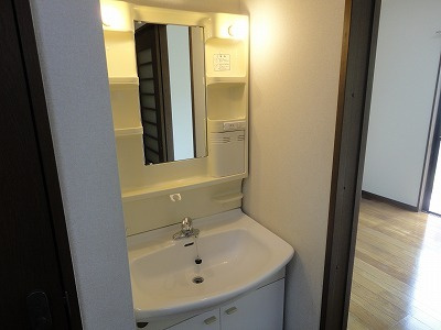 【独立洗面台】 | メゾン・ナオ