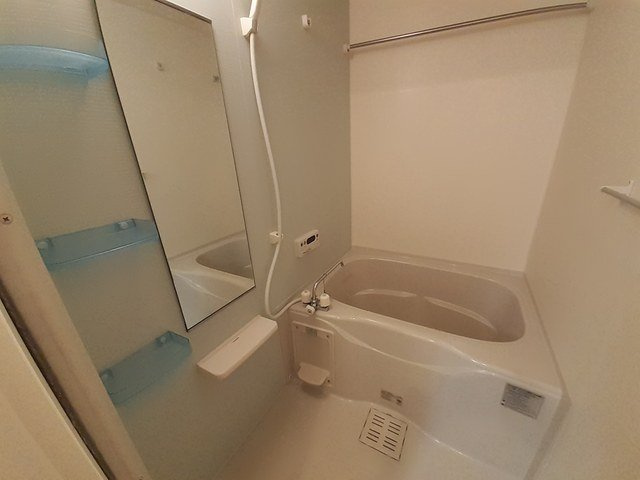 サン・ビレッジ・西方　Ⅰの浴室