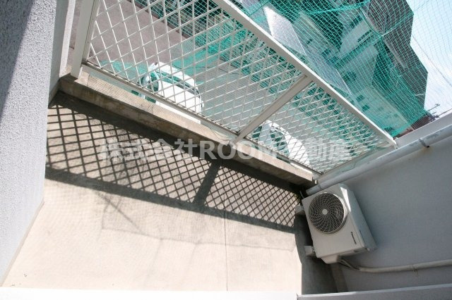 西村コーポレーションのバルコニー