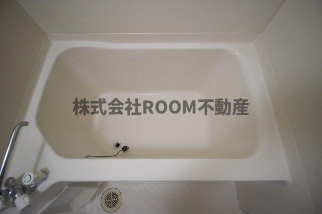 西村コーポレーションの浴室