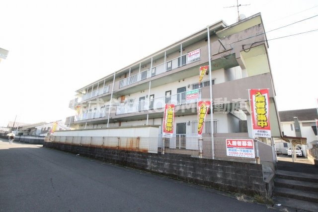 西村コーポレーションの外観