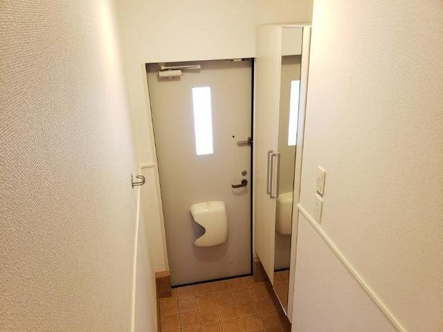 コートドールⅡの玄関