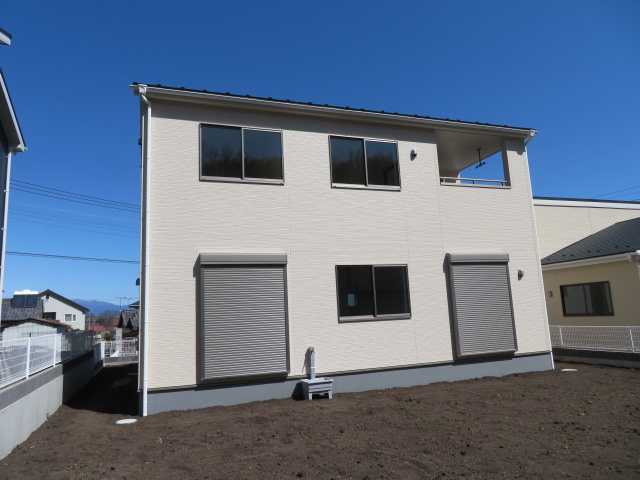 第1高崎根小屋（全3棟）2号棟の外観
