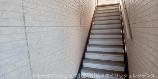 レオパレス裕也のバルコニー