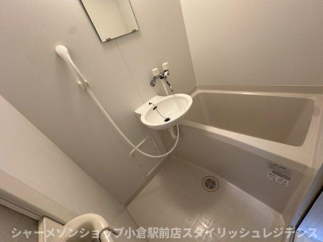 レオパレスＴｏｍａ　Ⅲの浴室