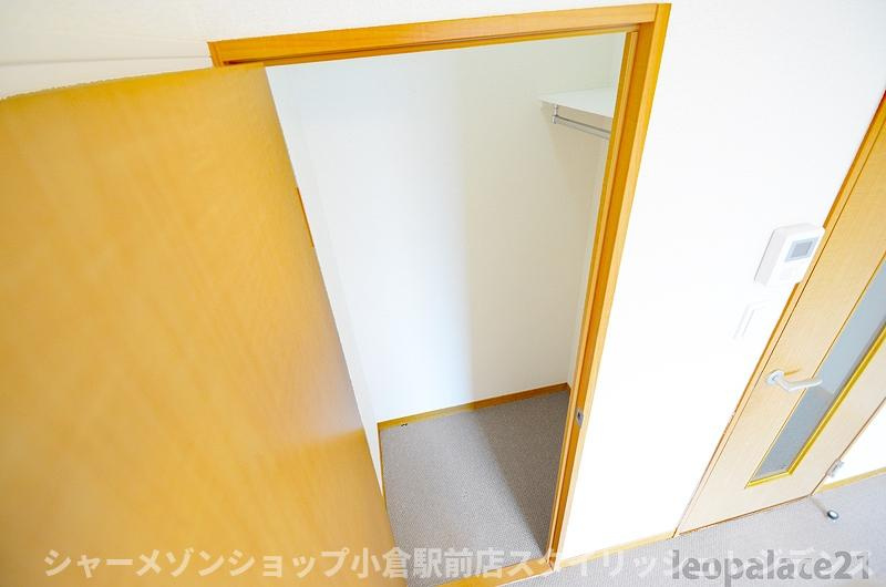 レオパレスＫＡＺＵの収納