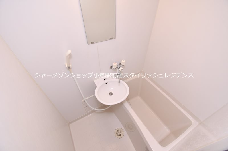 レオパレスシャルム宝の浴室|※イメージ写真となるため、現況と異なる場合は現況を優先します
