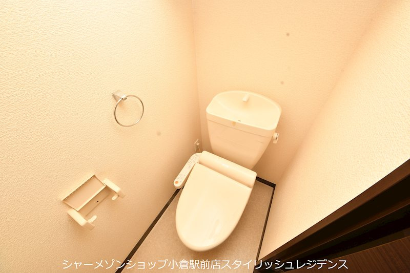 レオネクストサンライズ小熊野のトイレ|写真と異なる場合は現況を優先します