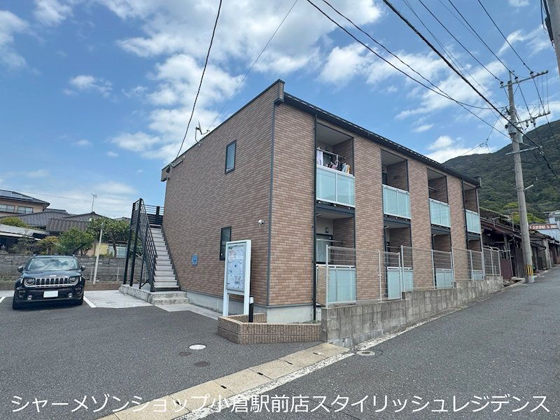 レオネクストKUZUHAの外観