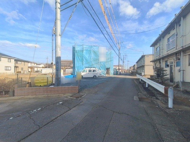 第2土浦市烏山　新築戸建の前面道路含む現地写真