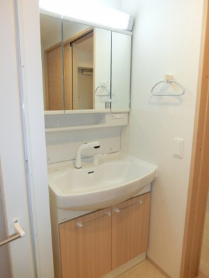 【独立洗面台】 | アメニティ西田辺 | シャンプードレッサー