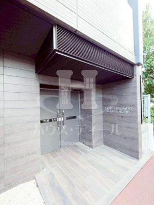 【エントランス】 | B CITY APARTMENT ITABASHI NORTH | エントランス