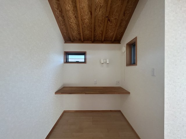 中古戸建　野田市野田　のその他|洋室にワークスペース