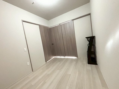 【洋室】 | レ・ジェイド高槻宮野町