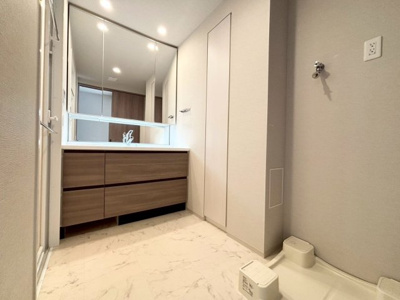 【独立洗面台】 | レ・ジェイド高槻宮野町