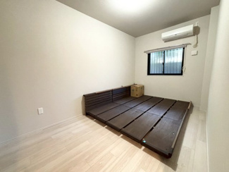 【洋室】 | レ・ジェイド高槻宮野町