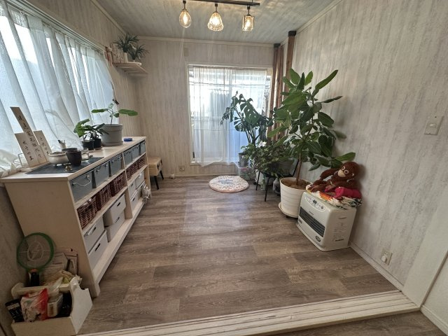 高石市西取石１丁目26-47の居間・リビング