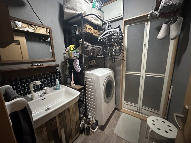 高石市西取石１丁目26-47のランドリースペース