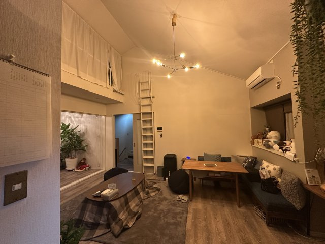 高石市西取石１丁目26-47の居間・リビング