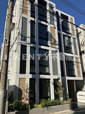 【外観】 | ＳＴＲＩＰＥＳ東大井 | 外観は落ち着いています