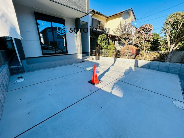 狭山市狭山台2期　全2棟　新築戸建　リーブルガーデンの駐車場|12/15　撮影